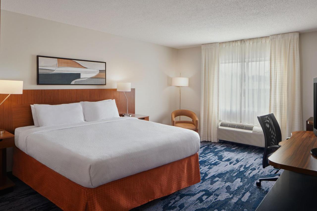 Fairfield Inn האנטסוויל מראה חיצוני תמונה